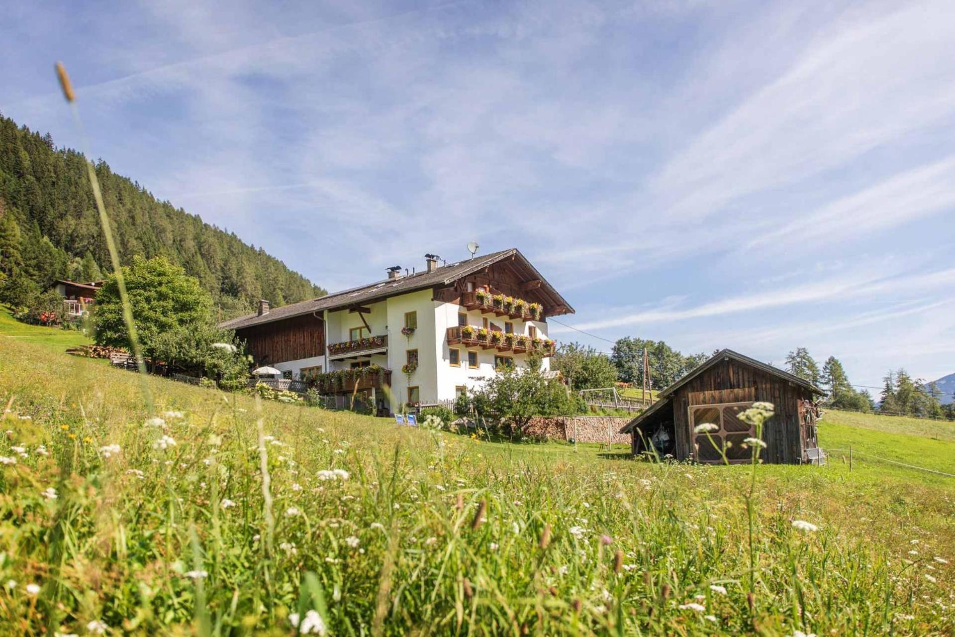 Вилла Omesbergerhof Нойштифт-им-Штубайталь Экстерьер фото