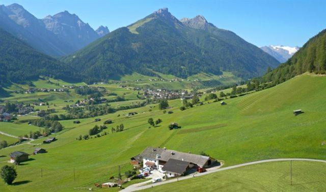 Вилла Omesbergerhof Нойштифт-им-Штубайталь Экстерьер фото