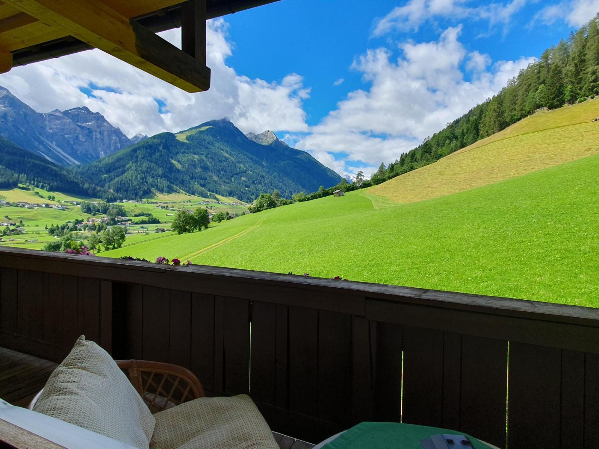 Вилла Omesbergerhof Нойштифт-им-Штубайталь Экстерьер фото